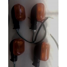 Повороты мини (4шт)   прямоугольные   (черные, желтое стекло)   EVO