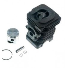 Поршневая б/п (ЦПГ)   для Husqvarna 236/240   (Ø39)   (черная)   (Никосил)   EVO