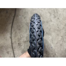 Велосипедная шина   12 * 1,75 x 2 1/4  D-819 blue strip синяя полоса Deestone (Таиланд) VERE