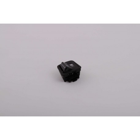 Кнопка руля (переключатель фары)  4T GY6 50-150   KOMATCU   (mod.A)