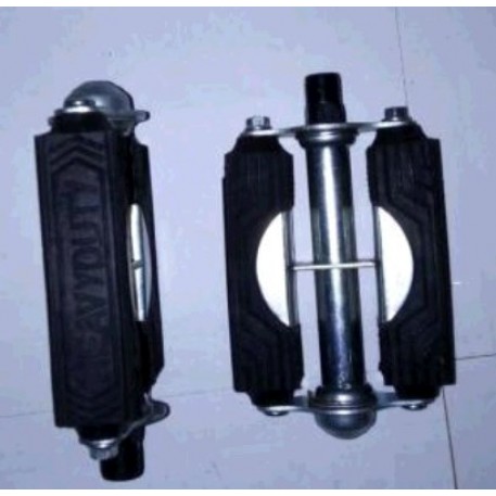 Педали велосипедные   (металл, резиновая основа съемная, хром) YT