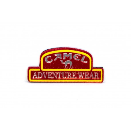 Наклейка   CAMEL ADVENTURE WEAR (6х14см)