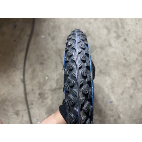 Велосипедная шина   12 * 1,75 x 2 1/4  D-819 blue strip синяя полоса Deestone (Таиланд) VERE
